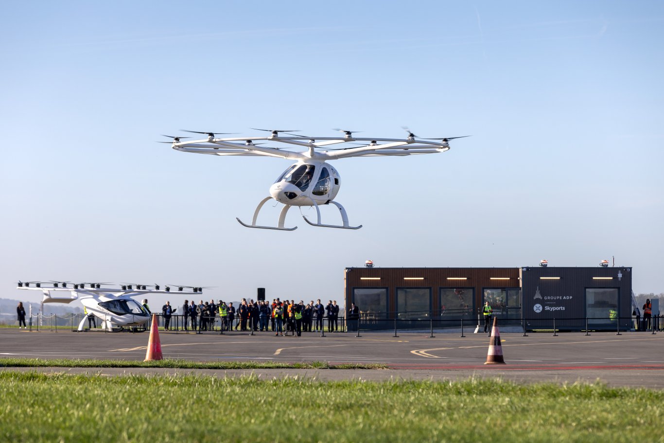 Premier Vol Du Volocity Le Futur Taxi Volant Lectrique Pr Vu Pour